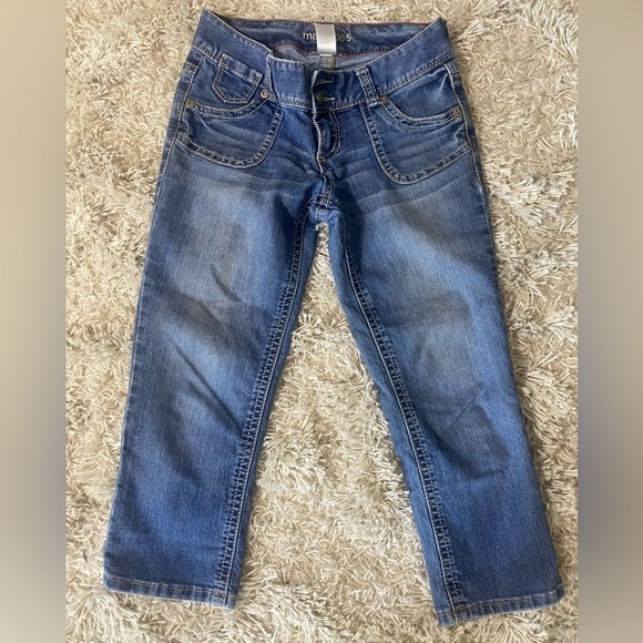 Maurices Denim - Maurices Women's Cropped Capri Vintage Y2K Jeans Denim Embroidered Size 1/2